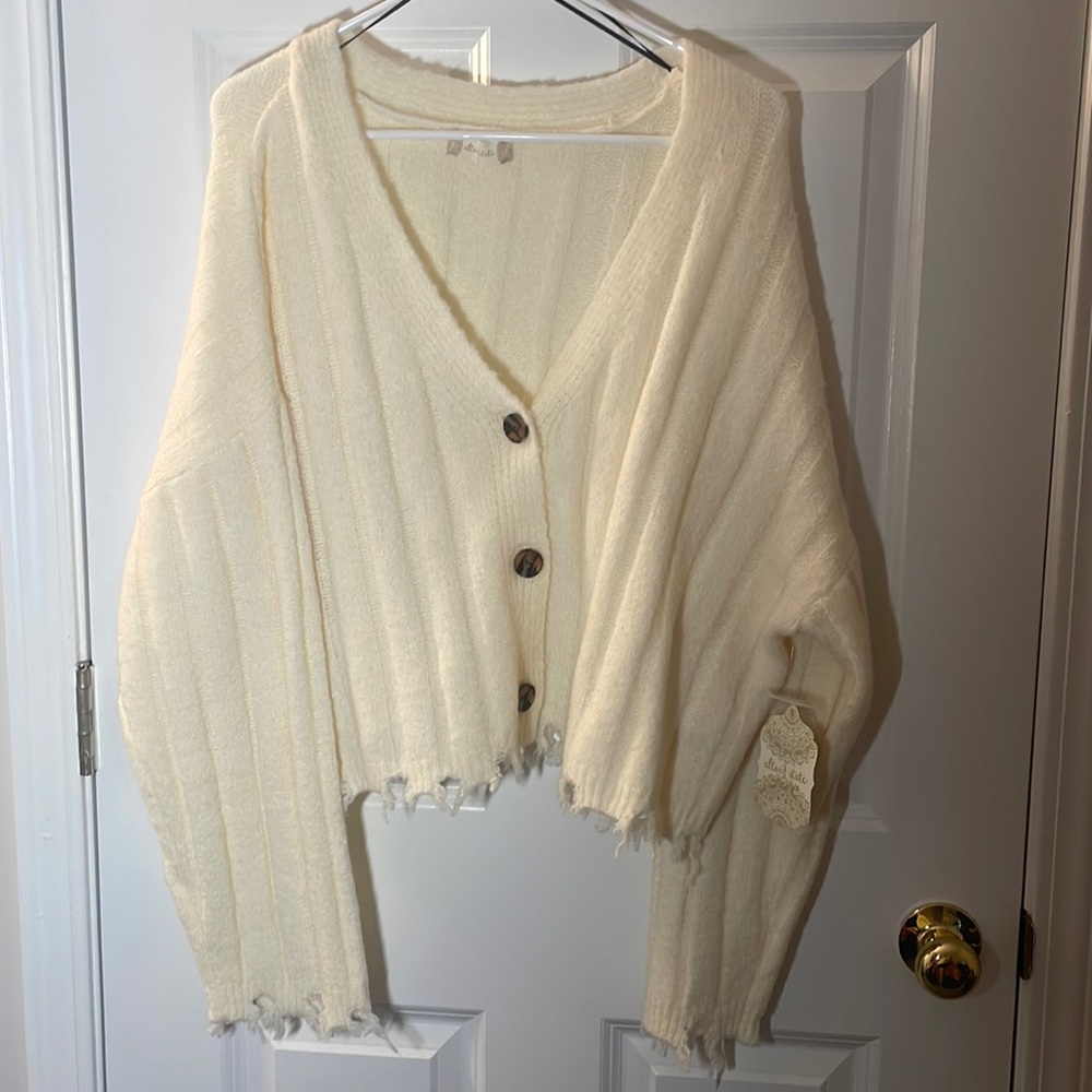 NWT Altar’d State Crop Frayed Cardigan